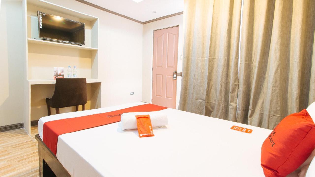 Reddoorz Plus At Canley Residential Pasig City Exterior foto