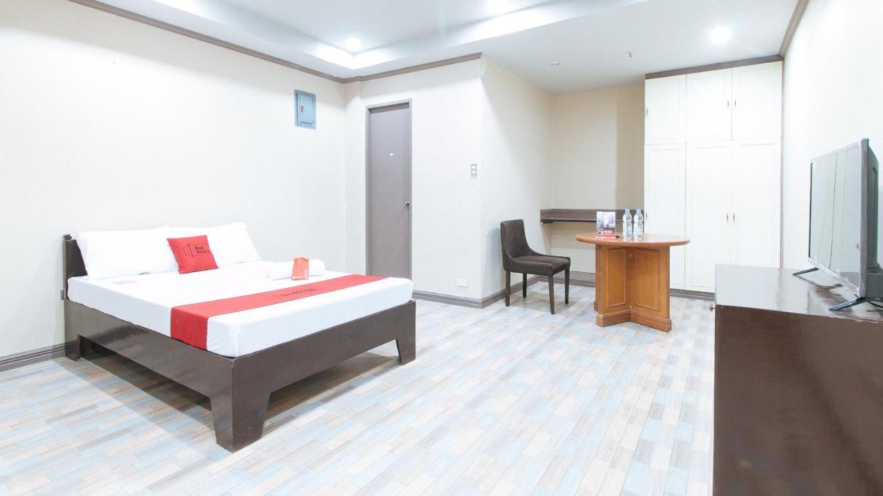 Reddoorz Plus At Canley Residential Pasig City Exterior foto