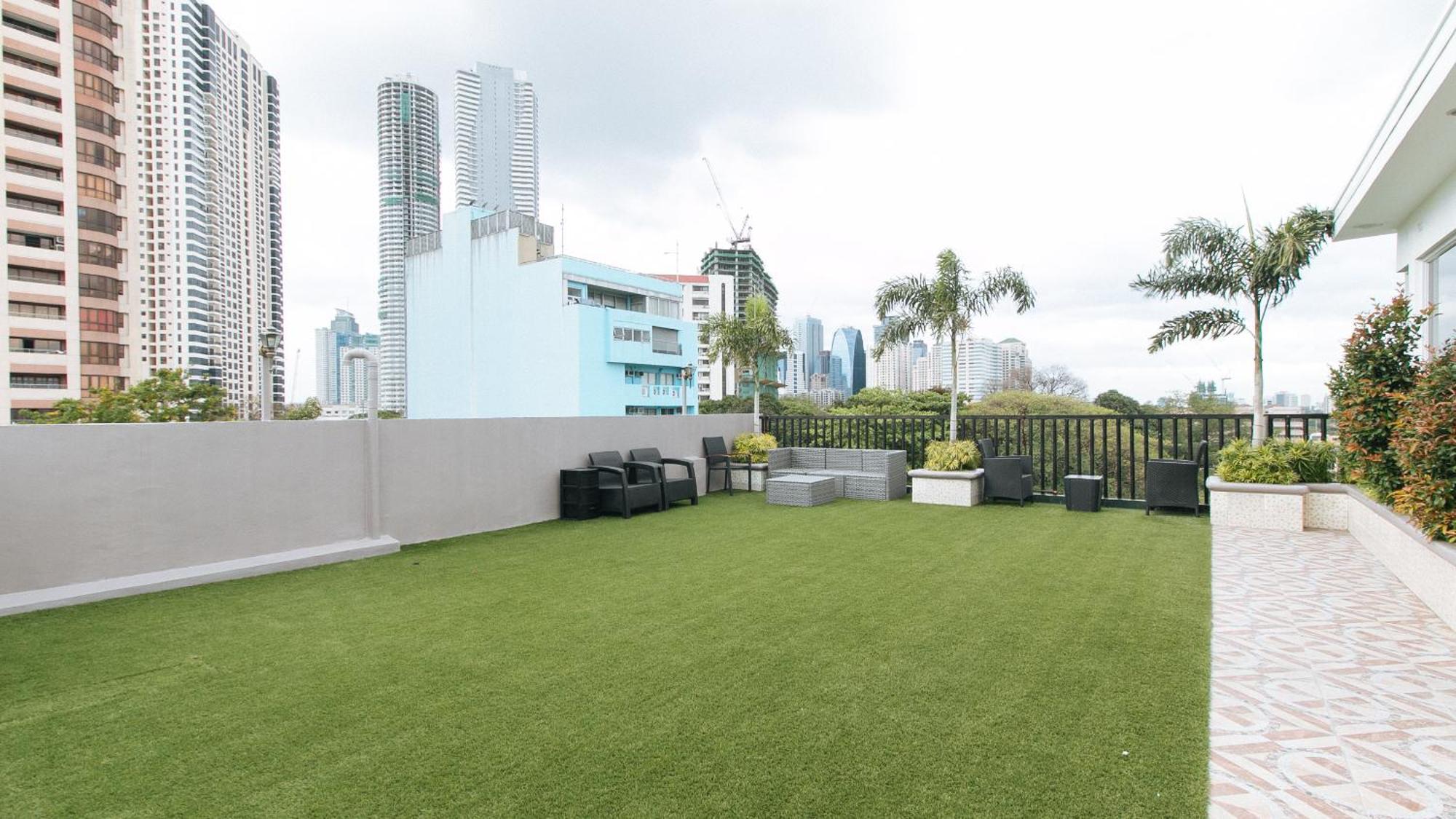 Reddoorz Plus At Canley Residential Pasig City Exterior foto